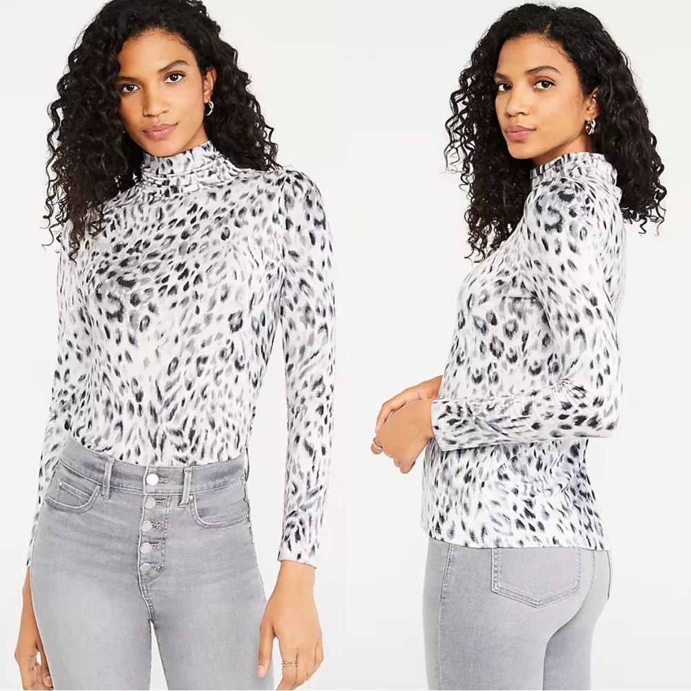 ANN TAYLOR PUFF SHOULDER TURTLENECK TOP SIZE XS